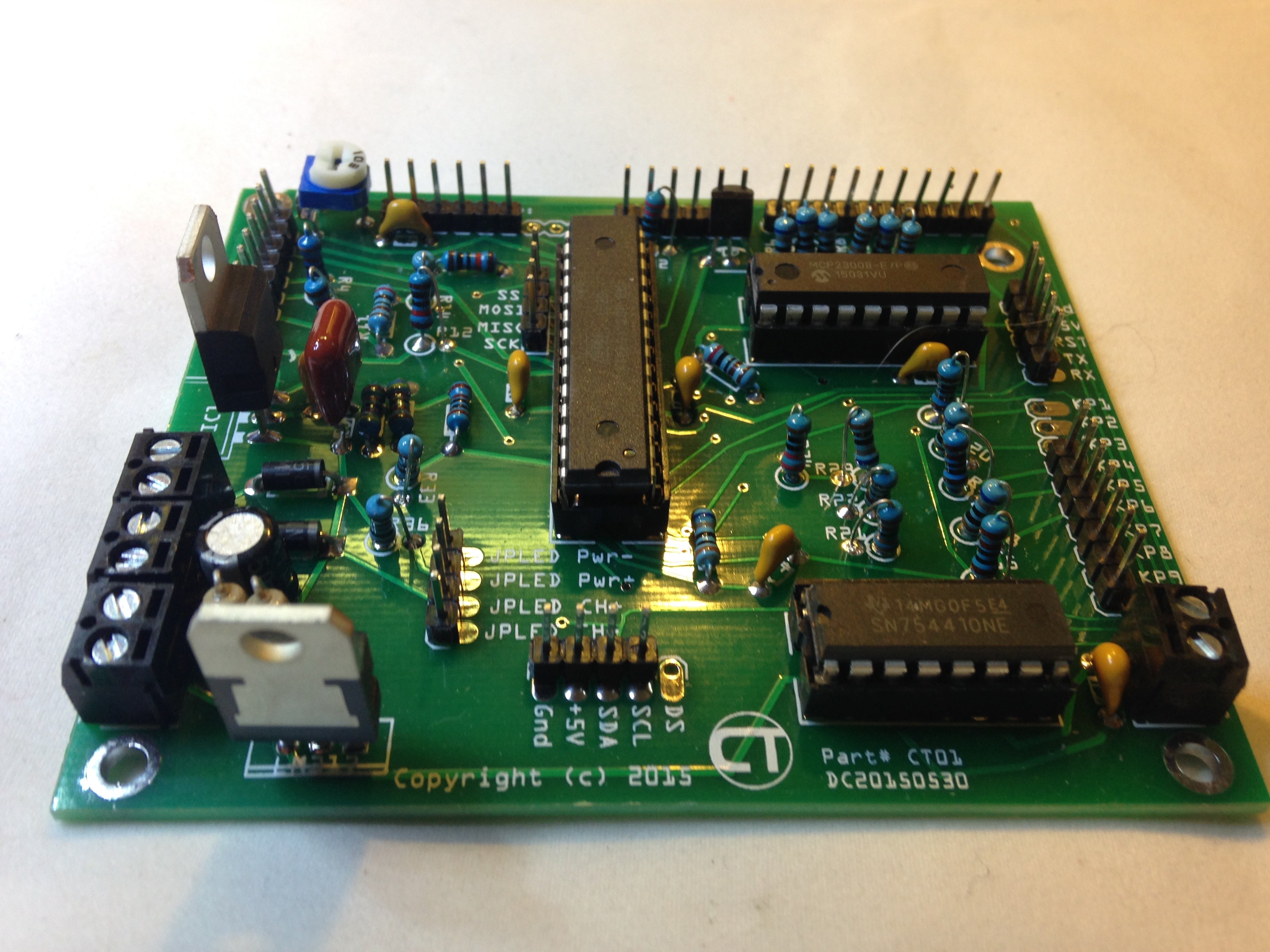 Automatic chicken door controller circuit board with through-hole (THT) parts.